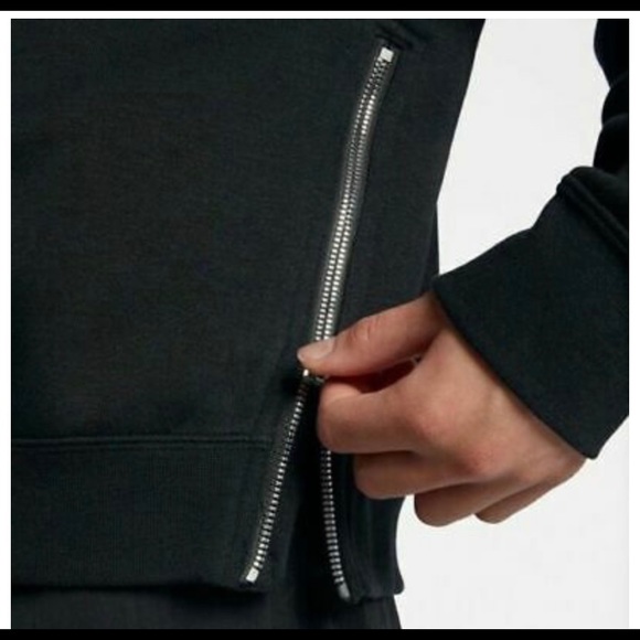 Nike Womens Rally Crew Air Side Zip Sweatshirt - Picture 3 of 6